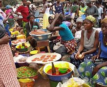 Nigerian market women selling their wares